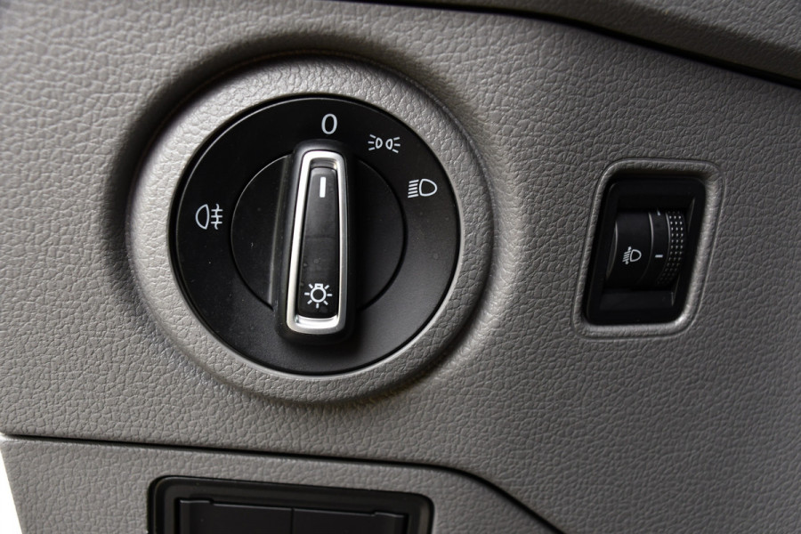 MAN TGE 3.180 35 2.0 L3H2 PB Edition Camera, Cruise, Carplay, 177pk, Automaat, NAVI, Trekhaak, multimedia, Uniek!