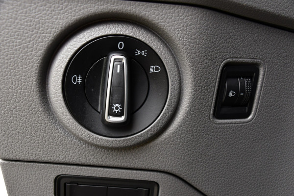 MAN TGE 3.180 35 2.0 L3H2 PB Edition Camera, Cruise, Carplay, 177pk, Automaat, NAVI, Trekhaak, multimedia, Uniek!