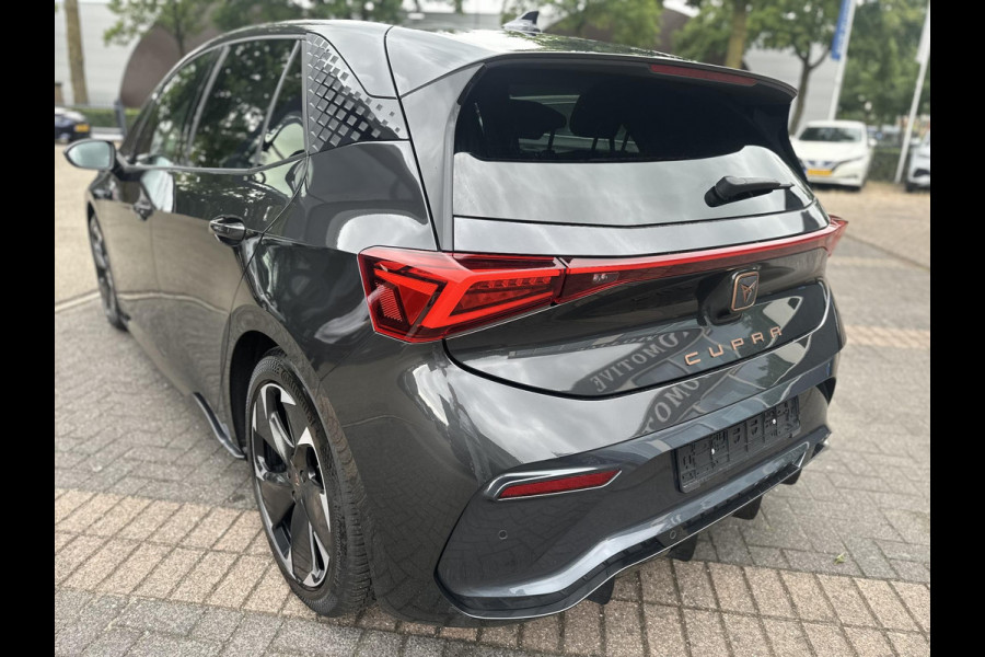 CUPRA Born Business Plus 62 kWh ADD. CRUISE CONTROLE | CAMERA | 19 INCH / ALL SEASON BANDEN \ HEAD-UP DISPLAY | VEEL OPTIES \ RIJKLAAR MET GARANTIE