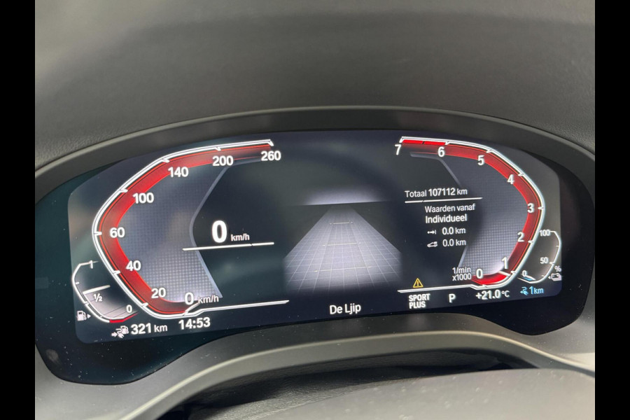 BMW X3 xDrive30e Automaat | Stoelverwarming | Leer | 20 inch lichtmetalen velgen | LED verlichting | Apple CarPlay | Cruise control | C