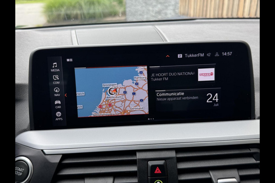 BMW X3 xDrive30e Automaat | Stoelverwarming | Leer | 20 inch lichtmetalen velgen | LED verlichting | Apple CarPlay | Cruise control | C