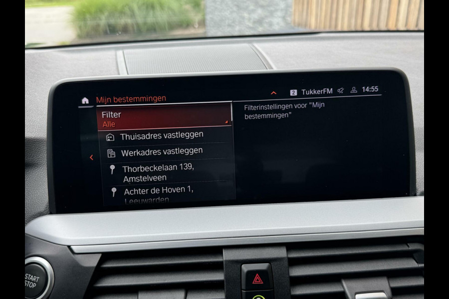 BMW X3 xDrive30e Automaat | Stoelverwarming | Leer | 20 inch lichtmetalen velgen | LED verlichting | Apple CarPlay | Cruise control | C