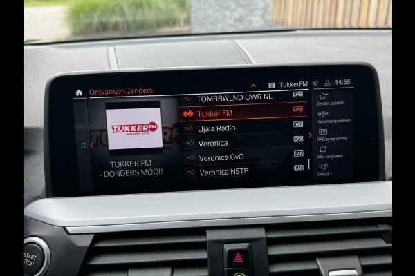 BMW X3 xDrive30e Automaat | Stoelverwarming | Leer | 20 inch lichtmetalen velgen | LED verlichting | Apple CarPlay | Cruise control | C