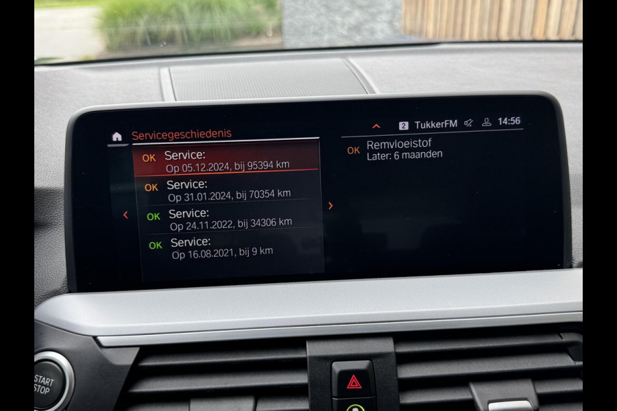 BMW X3 xDrive30e Automaat | Stoelverwarming | Leer | 20 inch lichtmetalen velgen | LED verlichting | Apple CarPlay | Cruise control | C