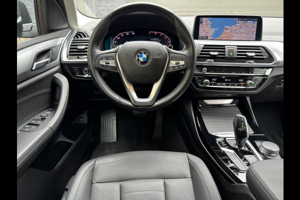 BMW X3 xDrive30e Automaat | Stoelverwarming | Leer | 20 inch lichtmetalen velgen | LED verlichting | Apple CarPlay | Cruise control | C