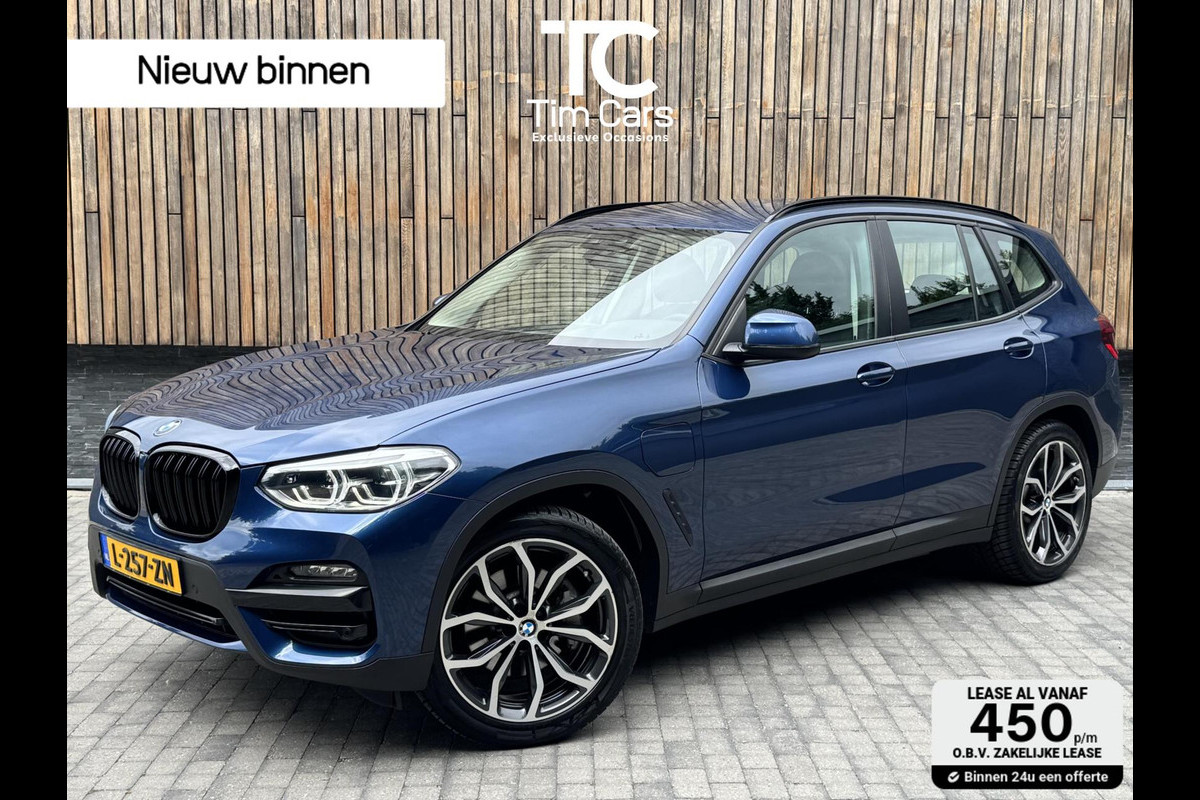 BMW X3 xDrive30e Automaat | Stoelverwarming | Leer | 20 inch lichtmetalen velgen | LED verlichting | Apple CarPlay | Cruise control | C BMW X3 xDrive30e Automaat | Stoelverwarming | Leer | 20 inch lichtmetalen velgen | LED verlichting | Apple CarPlay | Cruise control | C