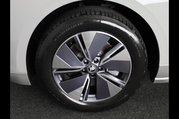 Škoda Enyaq 85 Business Edition 286 pk | 19 inch lichtmetalen velgen