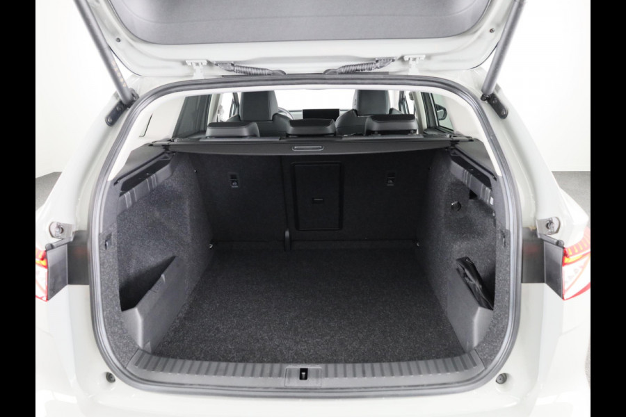 Škoda Enyaq 85 Business Edition 286 pk | 19 inch lichtmetalen velgen