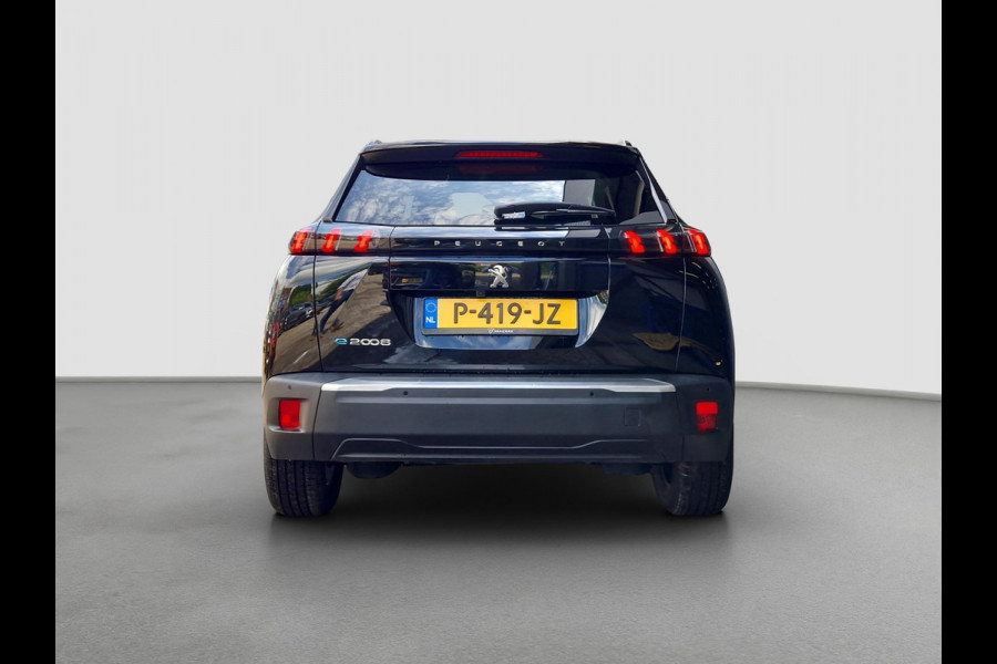 Peugeot e-2008 EV Allure Pack 50 kWh | Stoelverwarming | Clima | LED | Apple Carplay / Android Auto |