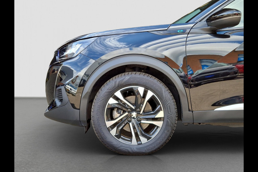 Peugeot e-2008 EV Allure Pack 50 kWh | Stoelverwarming | Clima | LED | Apple Carplay / Android Auto |