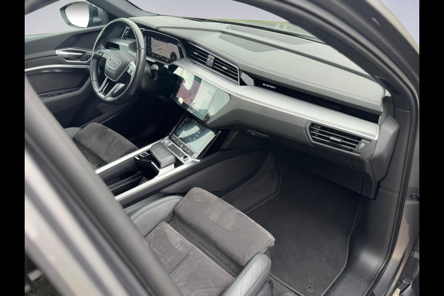 Audi e-tron E-tron 55 quattro advanced 95 kWh S-line, panoramadak, leder, HUD, trekhaak, vele opties