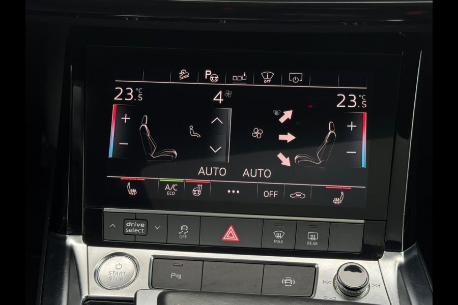 Audi e-tron E-tron 55 quattro advanced 95 kWh S-line, panoramadak, leder, HUD, trekhaak, vele opties