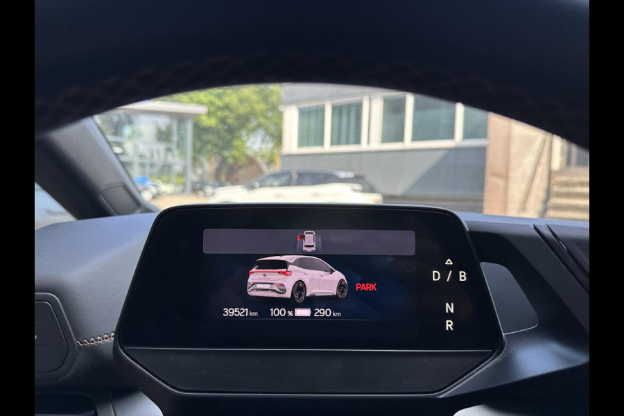 CUPRA Born Business Plus 62 kWh ADD. CRUISE CONTROLE | CAMERA | 19 INCH / ALL SEASON BANDEN \ HEAD-UP DISPLAY | VEEL OPTIES \ RIJKLAAR MET GARANTIE