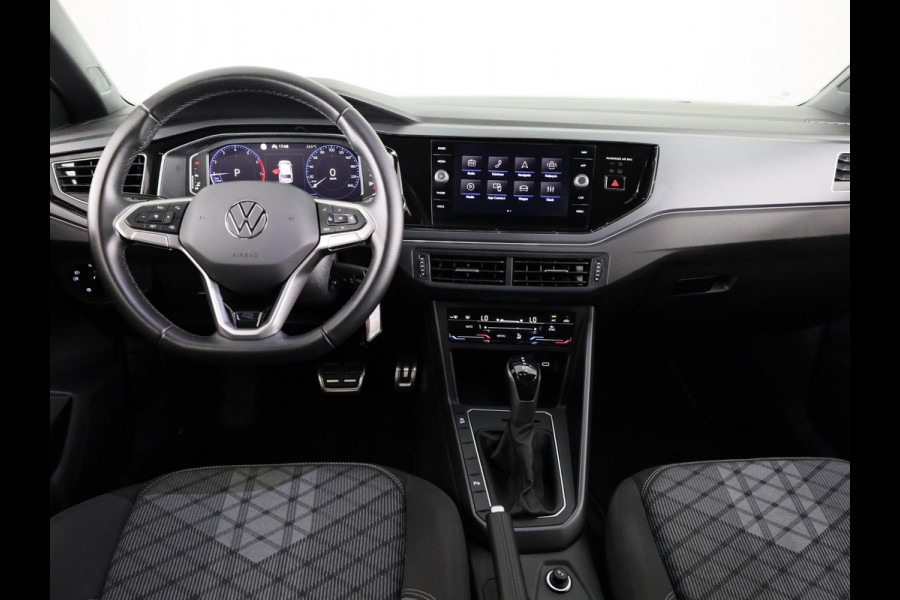 Volkswagen Polo 1.0 TSI R-Line 95 pk Automaat (DSG) | Verlengde garantie | Navigatie via App | Parkeersensoren | Matrix LED koplampen | Apple Carplay/Android Auto | R-Line |