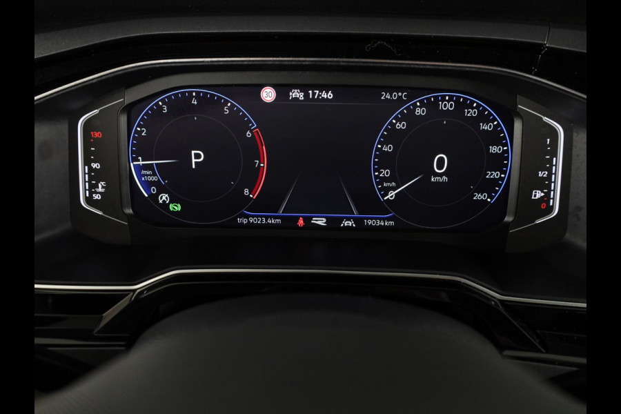 Volkswagen Polo 1.0 TSI R-Line 95 pk Automaat (DSG) | Verlengde garantie | Navigatie via App | Parkeersensoren | Matrix LED koplampen | Apple Carplay/Android Auto | R-Line |