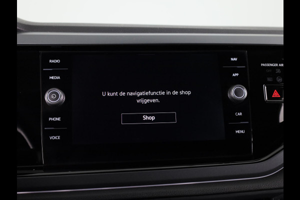 Volkswagen Polo 1.0 TSI R-Line 95 pk Automaat (DSG) | Verlengde garantie | Navigatie via App | Parkeersensoren | Matrix LED koplampen | Apple Carplay/Android Auto | R-Line |