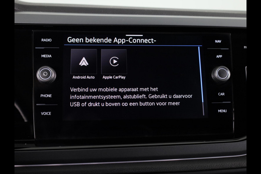 Volkswagen Polo 1.0 TSI R-Line 95 pk Automaat (DSG) | Verlengde garantie | Navigatie via App | Parkeersensoren | Matrix LED koplampen | Apple Carplay/Android Auto | R-Line |