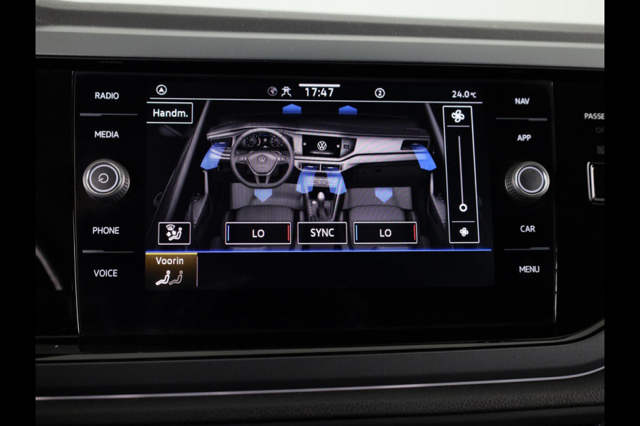 Volkswagen Polo 1.0 TSI R-Line 95 pk Automaat (DSG) | Verlengde garantie | Navigatie via App | Parkeersensoren | Matrix LED koplampen | Apple Carplay/Android Auto | R-Line |