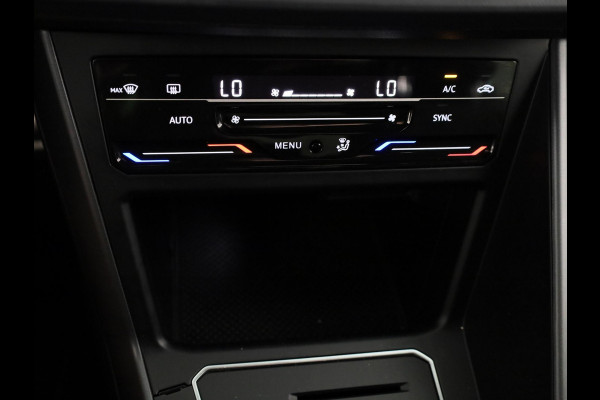 Volkswagen Polo 1.0 TSI R-Line 95 pk Automaat (DSG) | Verlengde garantie | Navigatie via App | Parkeersensoren | Matrix LED koplampen | Apple Carplay/Android Auto | R-Line |