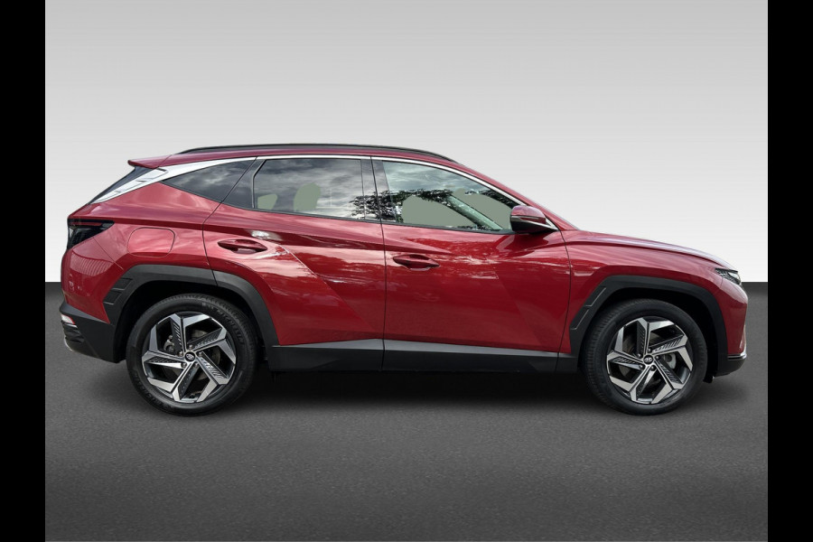 Hyundai Tucson 1.6 T-GDI PHEV Comfort Smart 4WD | navigatie | 19" Premium velgen | trekhaak |