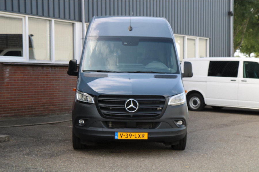 Mercedes-Benz Sprinter 315 1.9 CDI 150pk L2H2 Automaat / Camera / Adaptieve cruise / LED