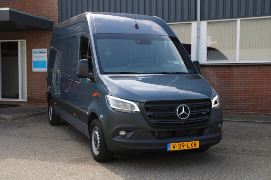 Mercedes-Benz Sprinter 315 1.9 CDI 150pk L2H2 Automaat / Camera / Adaptieve cruise / LED