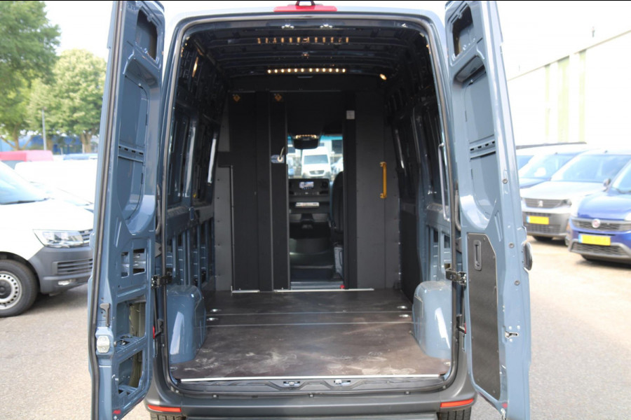 Mercedes-Benz Sprinter 315 1.9 CDI 150pk L2H2 Automaat / Camera / Adaptieve cruise / LED