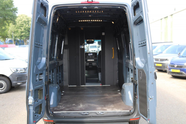 Mercedes-Benz Sprinter 315 1.9 CDI 150pk L2H2 Automaat / Camera / Adaptieve cruise / LED