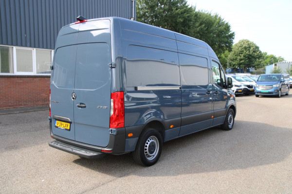 Mercedes-Benz Sprinter 315 1.9 CDI 150pk L2H2 Automaat / Camera / Adaptieve cruise / LED