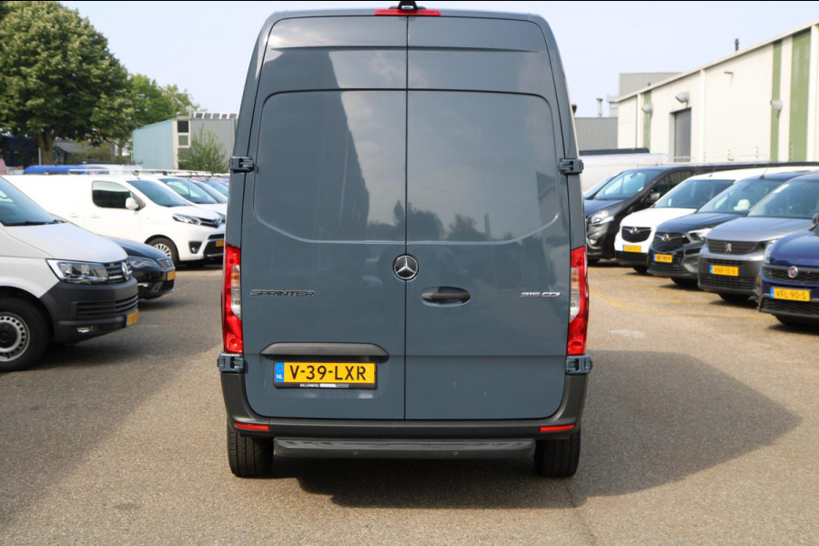 Mercedes-Benz Sprinter 315 1.9 CDI 150pk L2H2 Automaat / Camera / Adaptieve cruise / LED