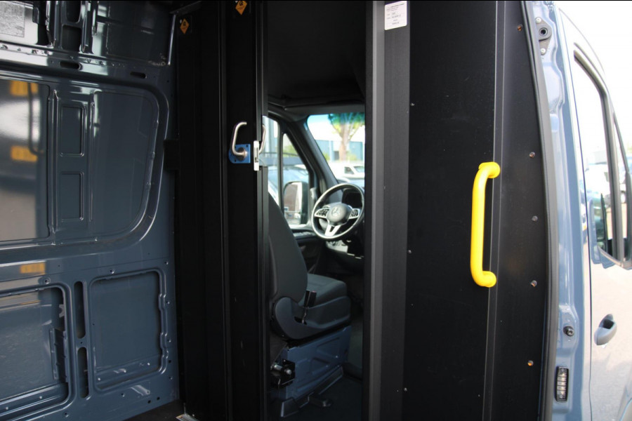 Mercedes-Benz Sprinter 315 1.9 CDI 150pk L2H2 Automaat / Camera / Adaptieve cruise / LED