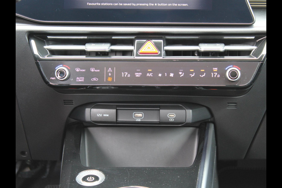 Kia Niro EV DynamicPlusLine 64.8 kWh | Trekhaak | Schuifkanteldak | Stoel en stuurverwarming |
