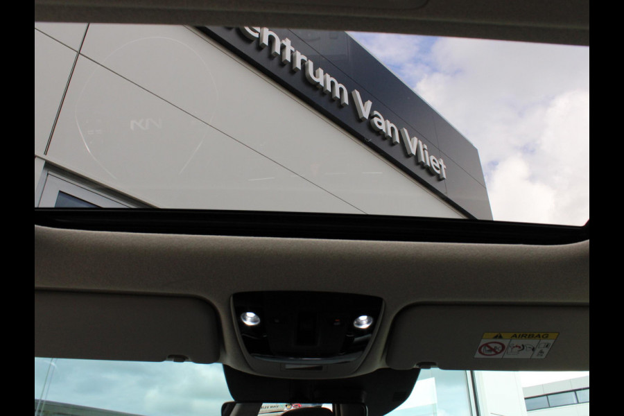 Kia Niro EV DynamicPlusLine 64.8 kWh | Trekhaak | Schuifkanteldak | Stoel en stuurverwarming |