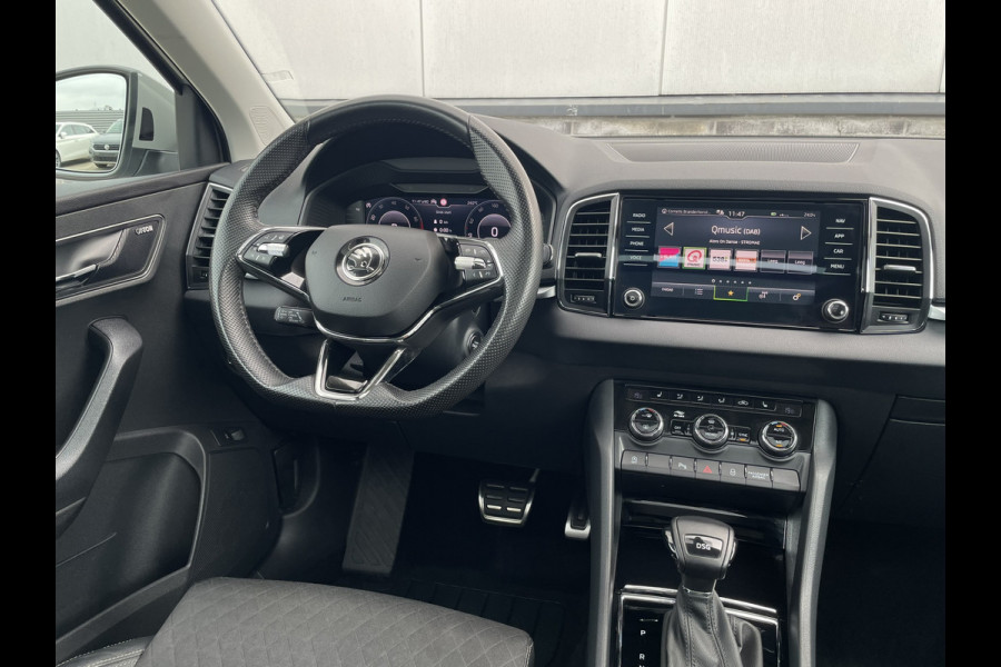 Škoda Karoq 1.5 TSI ACT Business Edition | Pano | LED | Carplay | Virtual | Camera | Navi