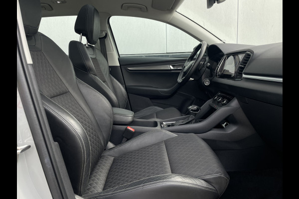 Škoda Karoq 1.5 TSI ACT Business Edition | Pano | LED | Carplay | Virtual | Camera | Navi