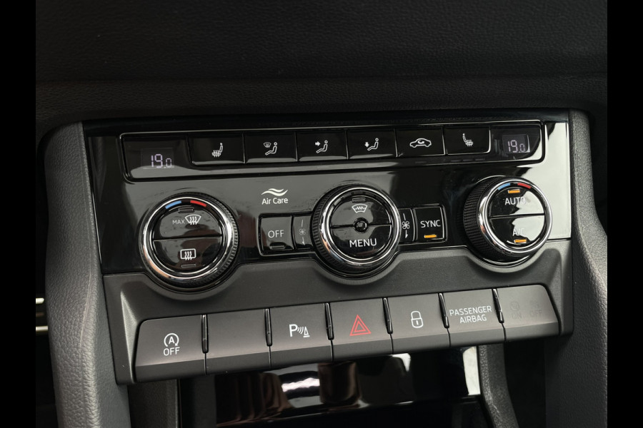 Škoda Karoq 1.5 TSI ACT Business Edition | Pano | LED | Carplay | Virtual | Camera | Navi