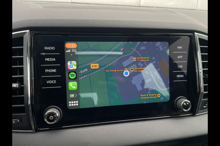 Škoda Karoq 1.5 TSI ACT Business Edition | Pano | LED | Carplay | Virtual | Camera | Navi