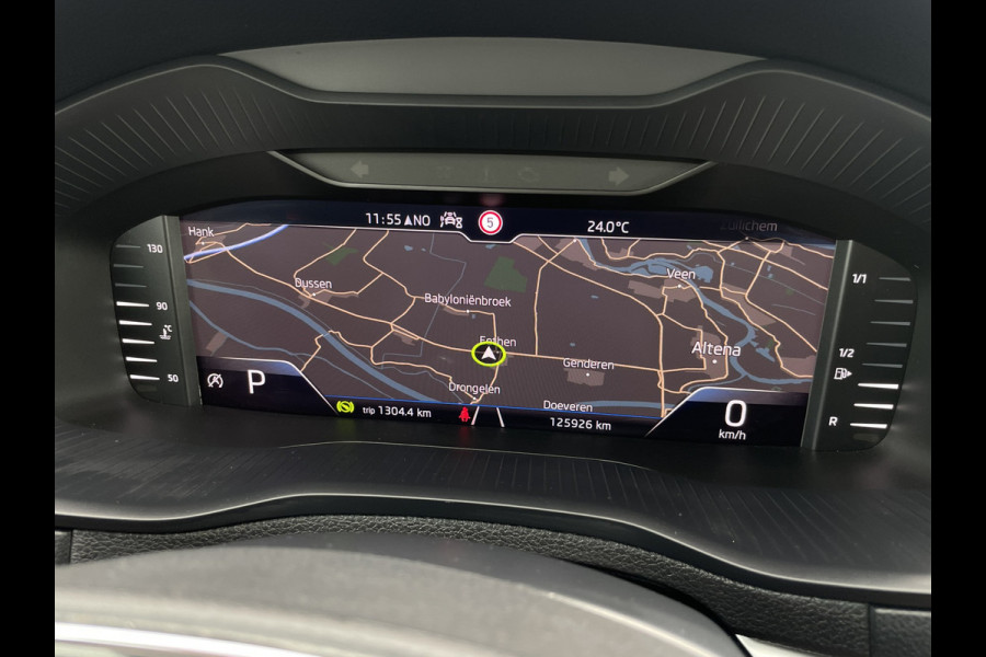 Škoda Karoq 1.5 TSI ACT Business Edition | Pano | LED | Carplay | Virtual | Camera | Navi