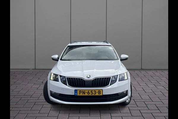 Škoda Octavia Combi 1.0 TSI Ambition Business | NL-auto | Navi | Carplay | Clima | PDC | BTW
