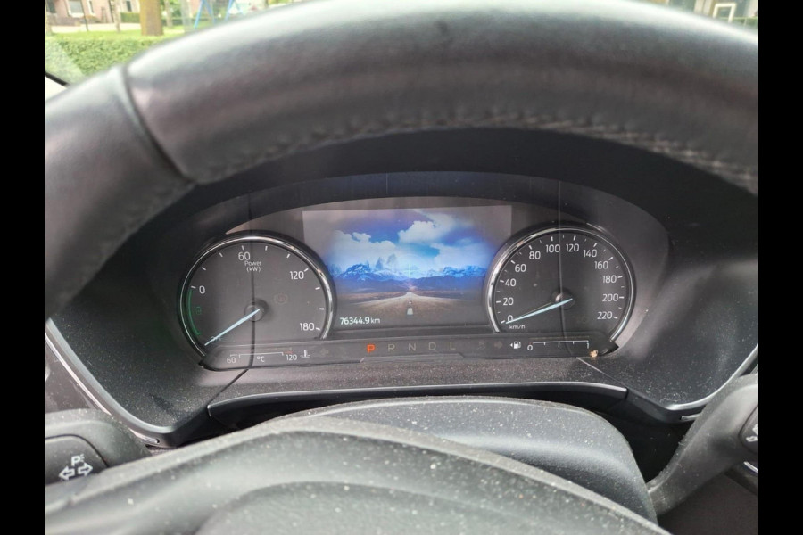 Ford Kuga 2.5 PHEV Titanium X