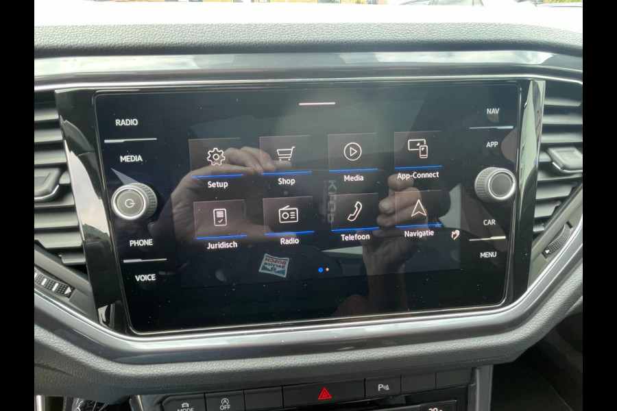 Volkswagen T-Roc 1.5 TSI Sport 2x R-line DSG | panoramadak