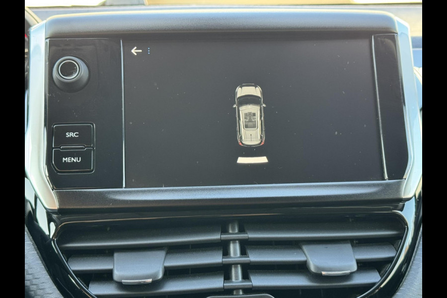 Peugeot 2008 1.2 PureTech GT-line Cruise Control Climate control Parkeersensor Verwarmde stoelen Apple / Android Carplay