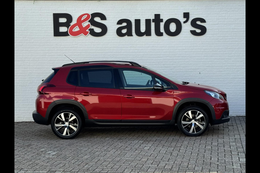 Peugeot 2008 1.2 PureTech GT-line Cruise Control Climate control Parkeersensor Verwarmde stoelen Apple / Android Carplay