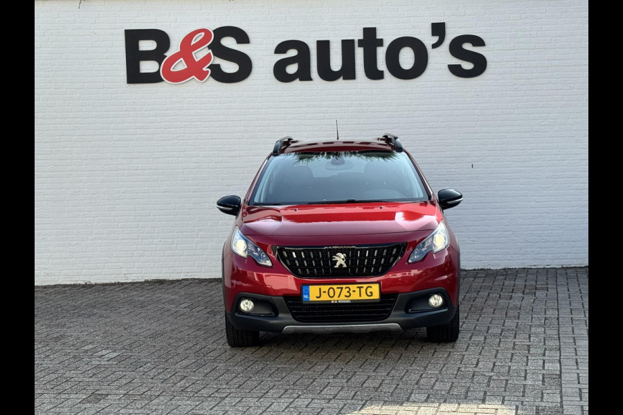 Peugeot 2008 1.2 PureTech GT-line Cruise Control Climate control Parkeersensor Verwarmde stoelen Apple / Android Carplay