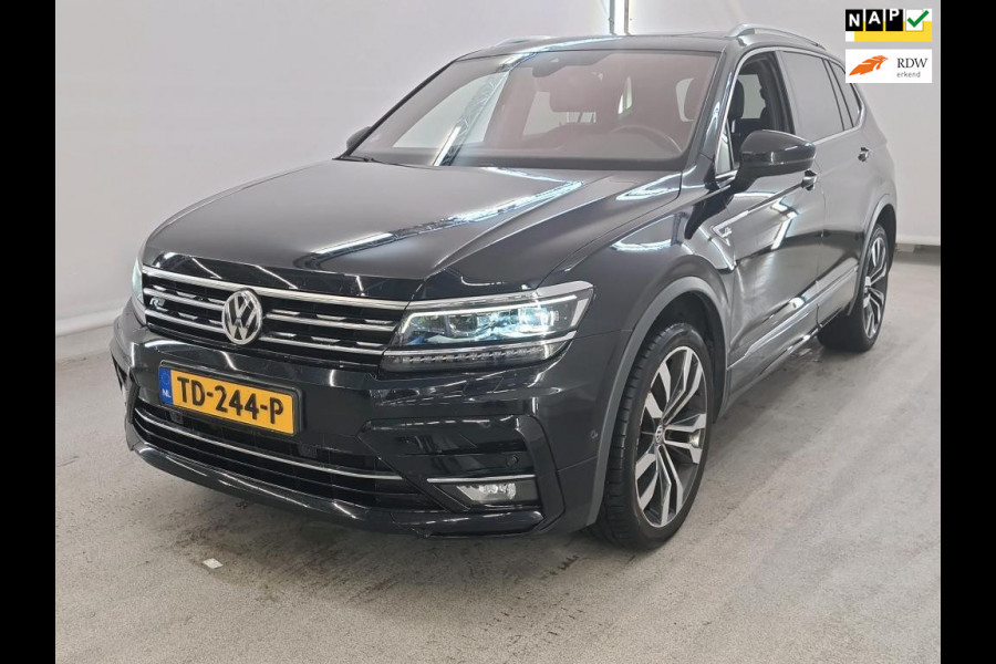 Volkswagen Tiguan Allspace 150PK R-LINE HIGHLINE PANORAMADAK VIRTUAL LEDER LED NAP BOMVOL NEDERLANDSE AUTO