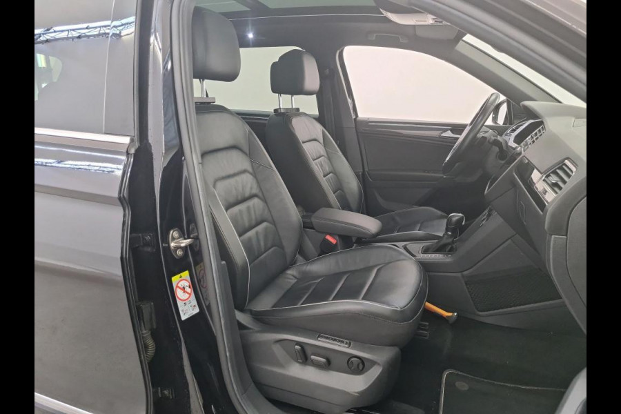 Volkswagen Tiguan Allspace 150PK R-LINE HIGHLINE PANORAMADAK VIRTUAL LEDER LED NAP BOMVOL NEDERLANDSE AUTO