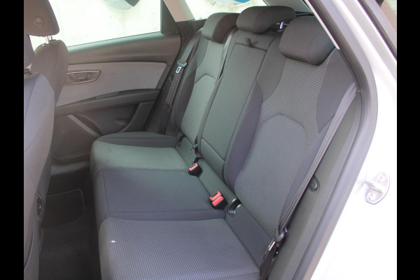 Seat León ST 1.0 EcoTSI Style Business Intense | NAVIGATIE | TREKHAAK |