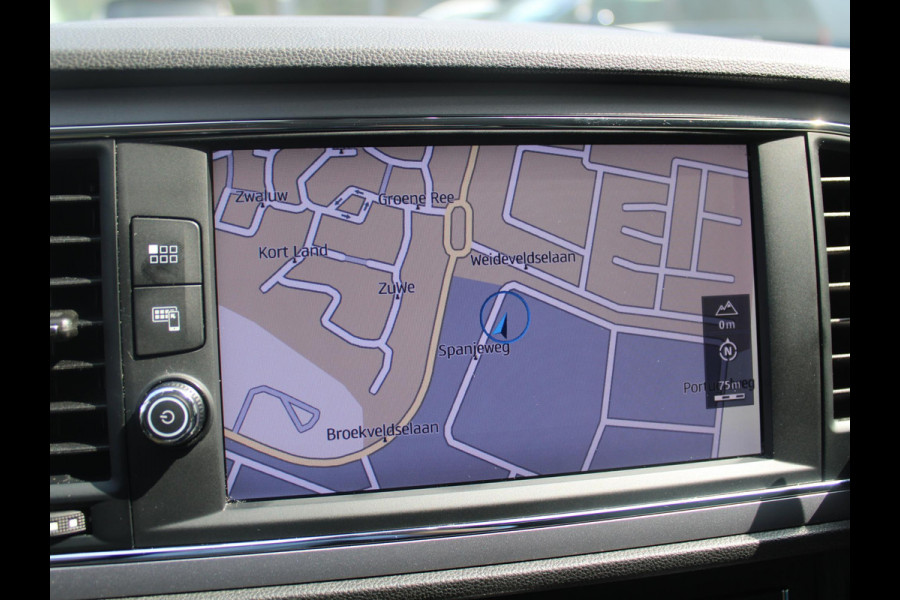 Seat León ST 1.0 EcoTSI Style Business Intense | NAVIGATIE | TREKHAAK |