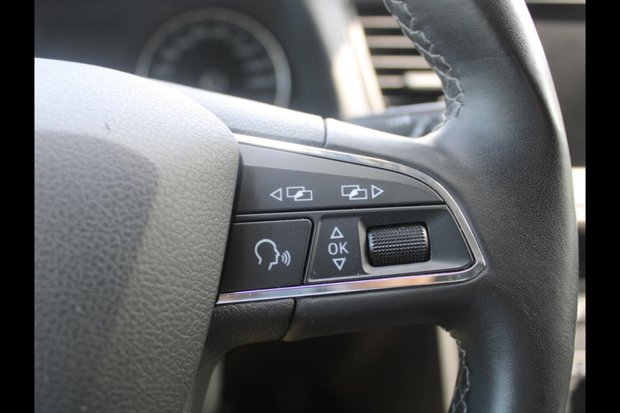 Seat León ST 1.0 EcoTSI Style Business Intense | NAVIGATIE | TREKHAAK |