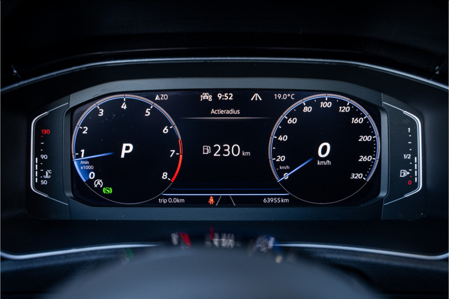 Volkswagen T-Roc 2.0 TSI 4Motion R - Panorama | Keyless | ACC | Beats Audio